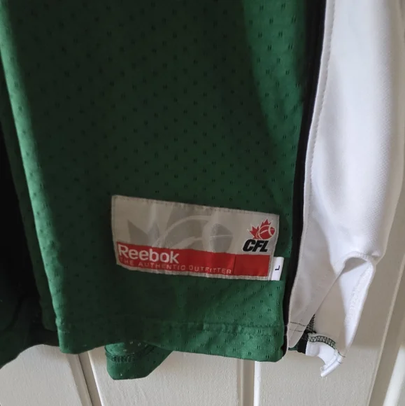 Retro CFL Saskatchewan Roughriders Jersey - Picture 2 of 5